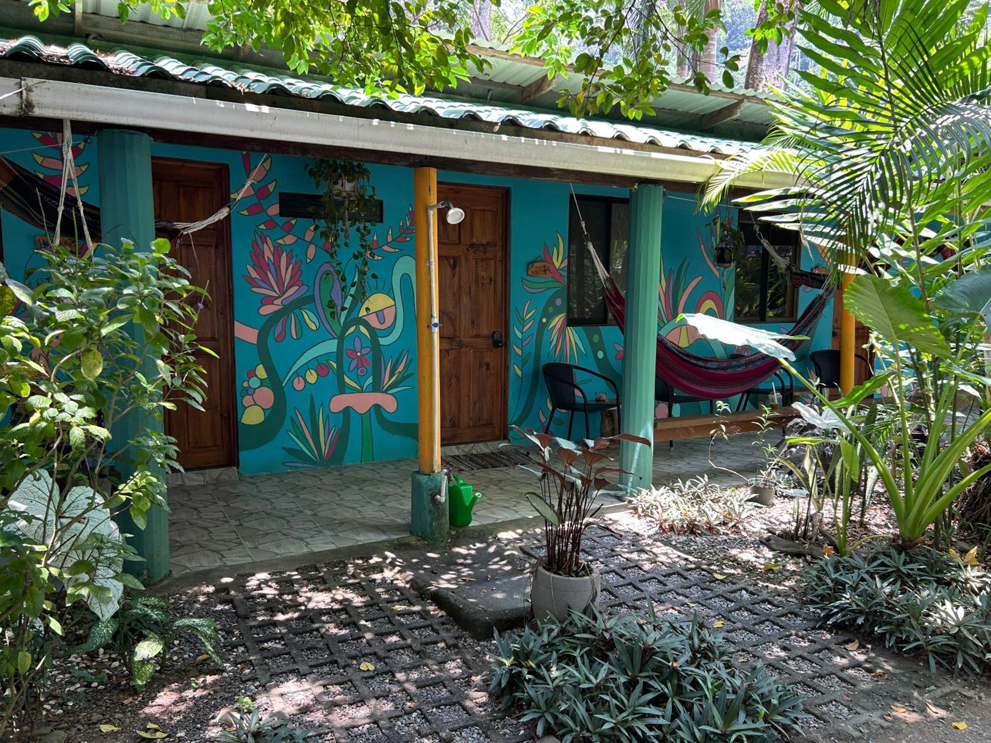 Boutique Rooms River Front At La Junta Dominical Eksteriør billede